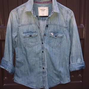 Abercrombie & Fitch Denim Shirt Size Small